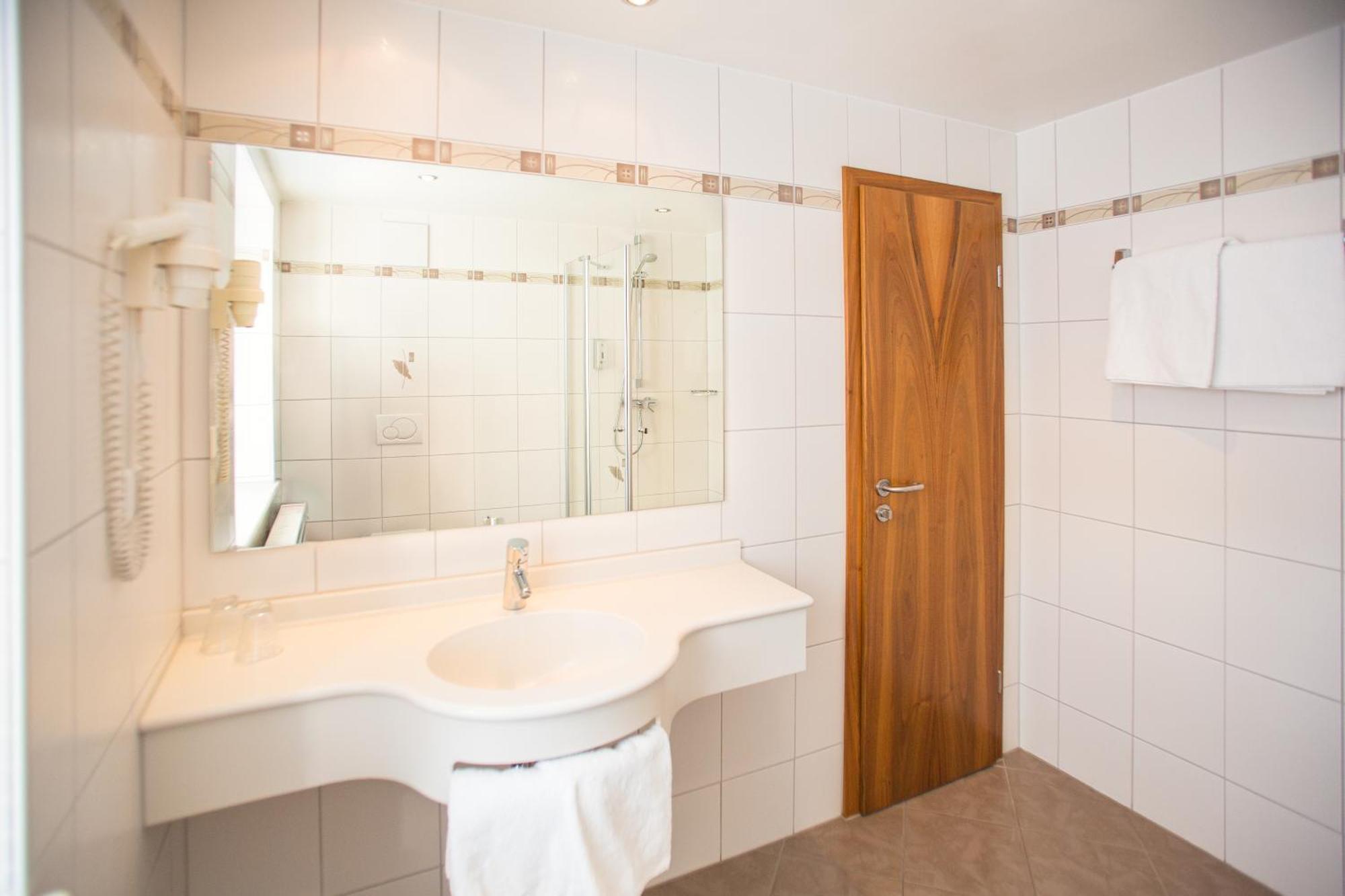 Gaestehaus Guehring Rosenfeld Екстериор снимка